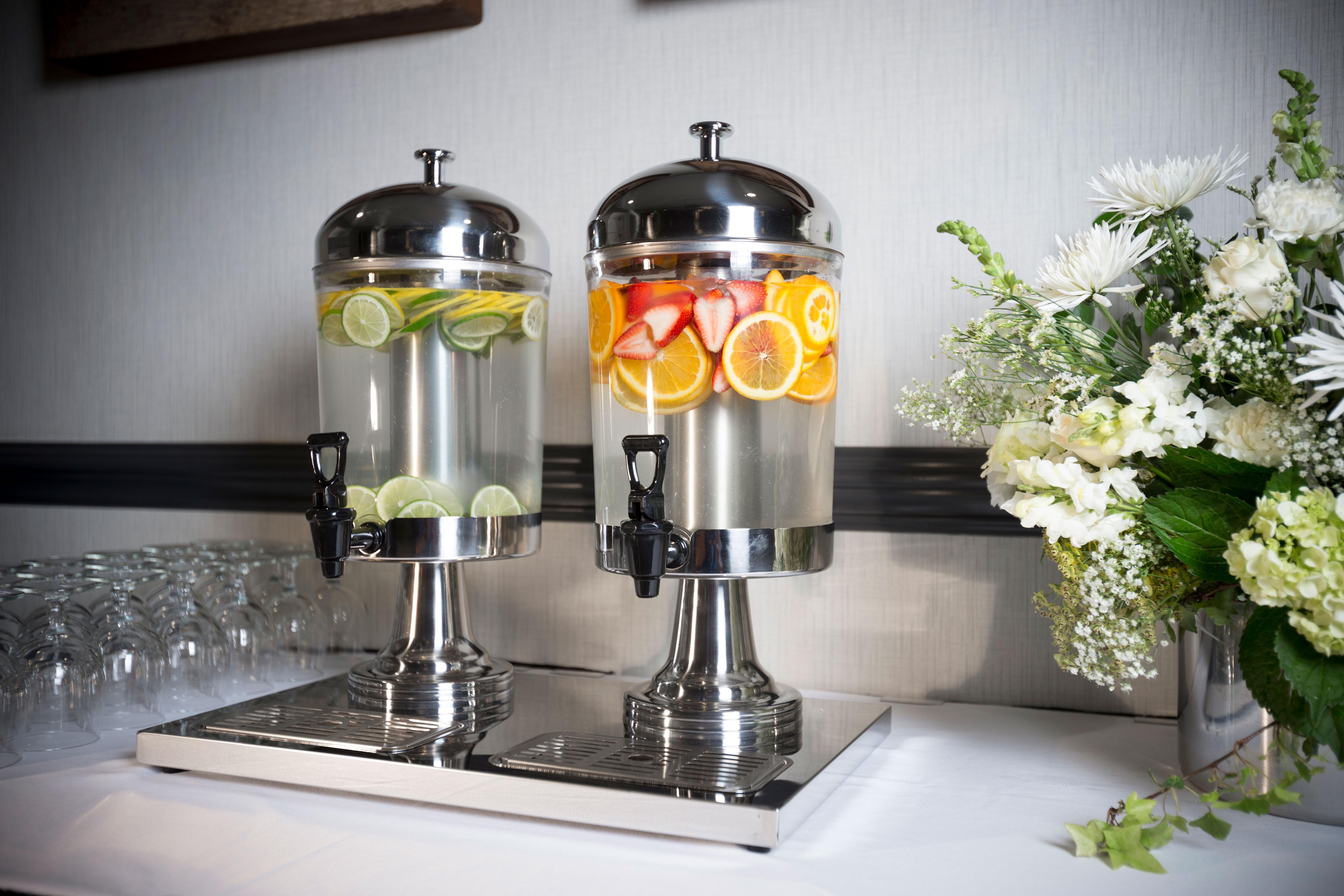 Holiday Inn Asheville East-Blue Ridge Pkwy By Ihg Exterior photo